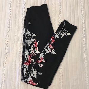 Fabletics High-Waisted Printed PowerHold® Legging